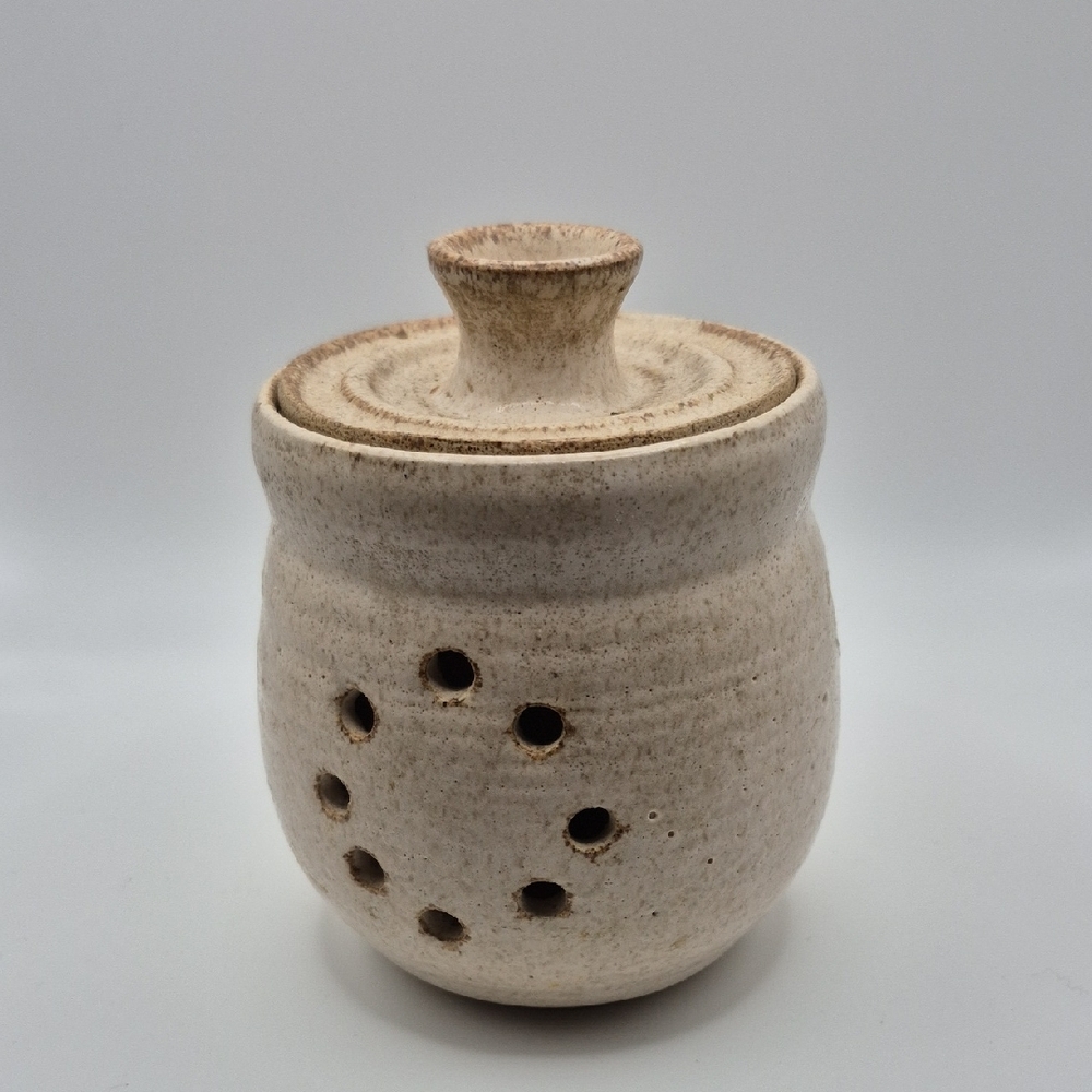 Rustic  Garlic  Ceramic Jar